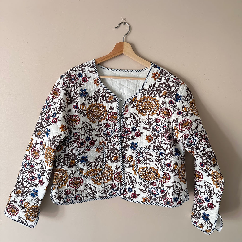Cropped quilted jacket